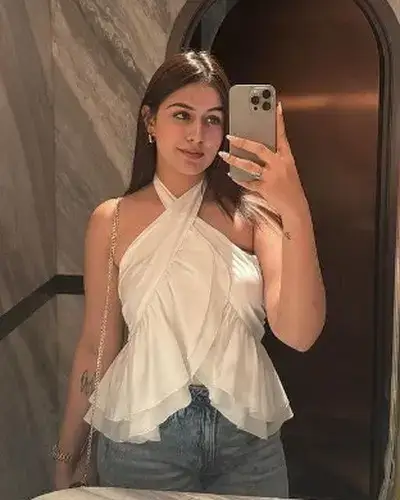 Escorts In Baba Bakala